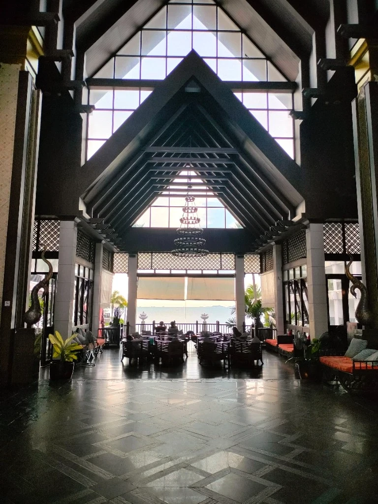 Serene Coastal Grandeur